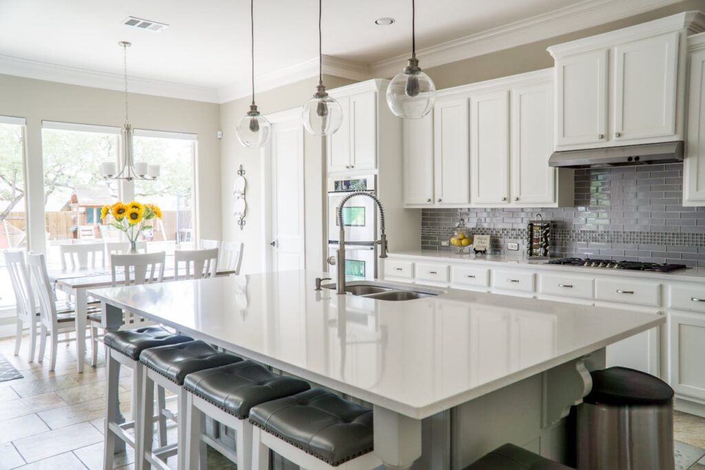 Kitchen Cabinet Spraying